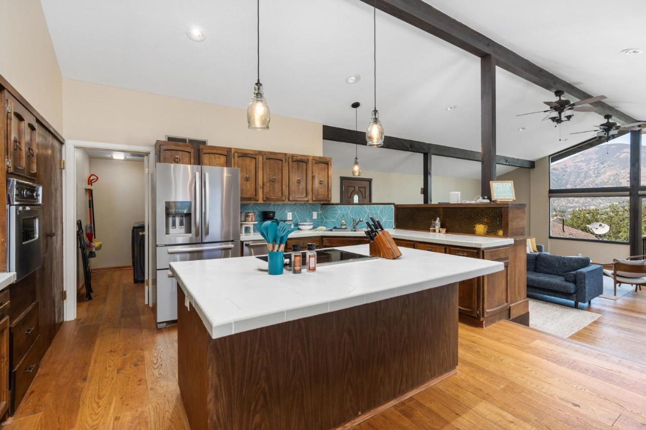Mountain View, Hot Tub, Open Kitchen, 10M To Sequoia Βίλα Three Rivers Εξωτερικό φωτογραφία
