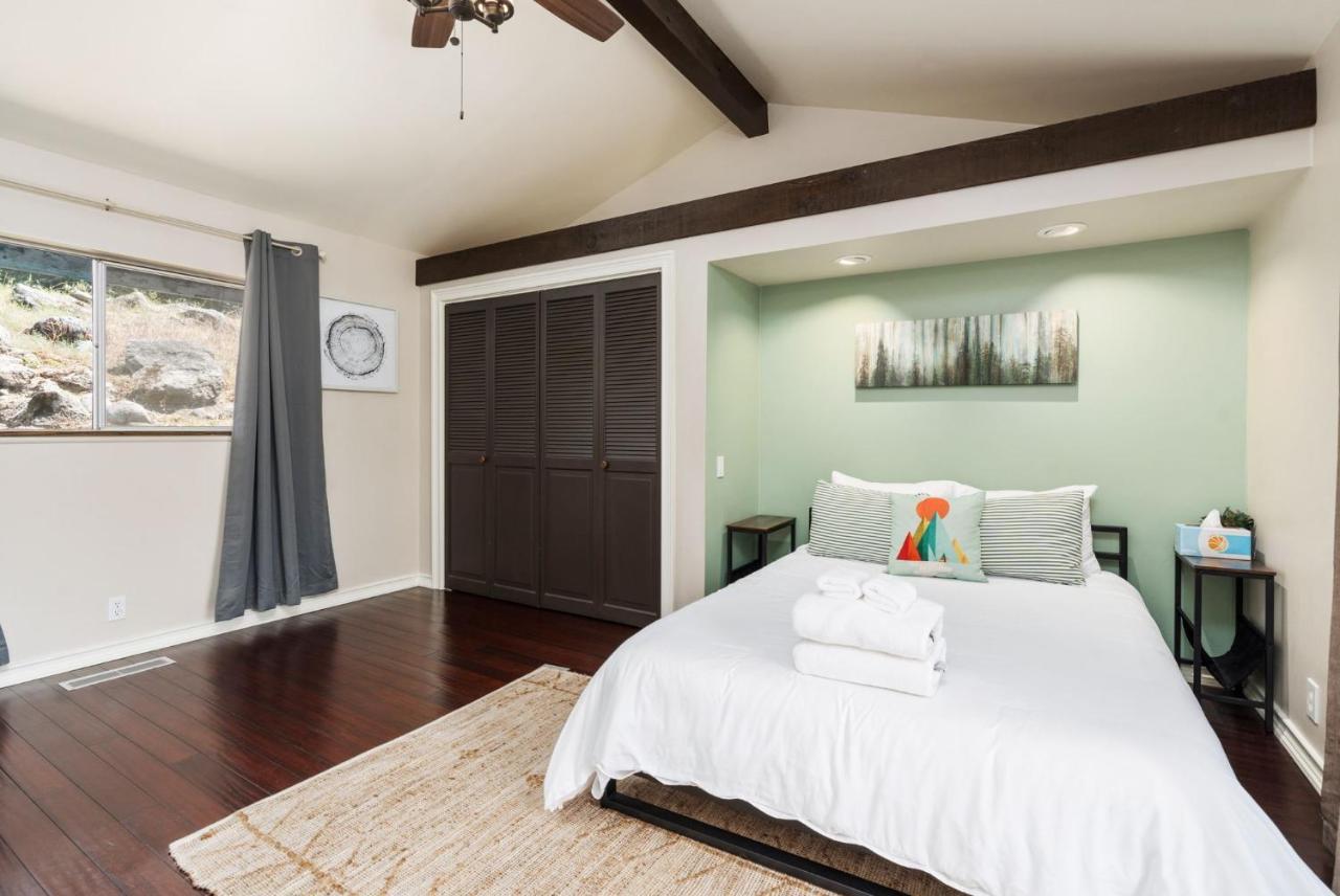 Mountain View, Hot Tub, Open Kitchen, 10M To Sequoia Βίλα Three Rivers Εξωτερικό φωτογραφία