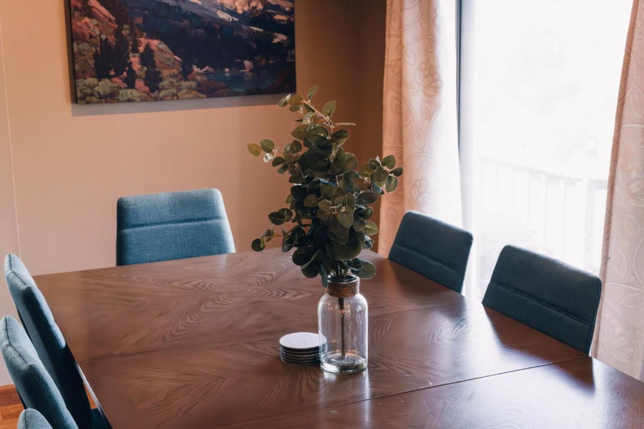 Mountain View, Hot Tub, Open Kitchen, 10M To Sequoia Βίλα Three Rivers Εξωτερικό φωτογραφία